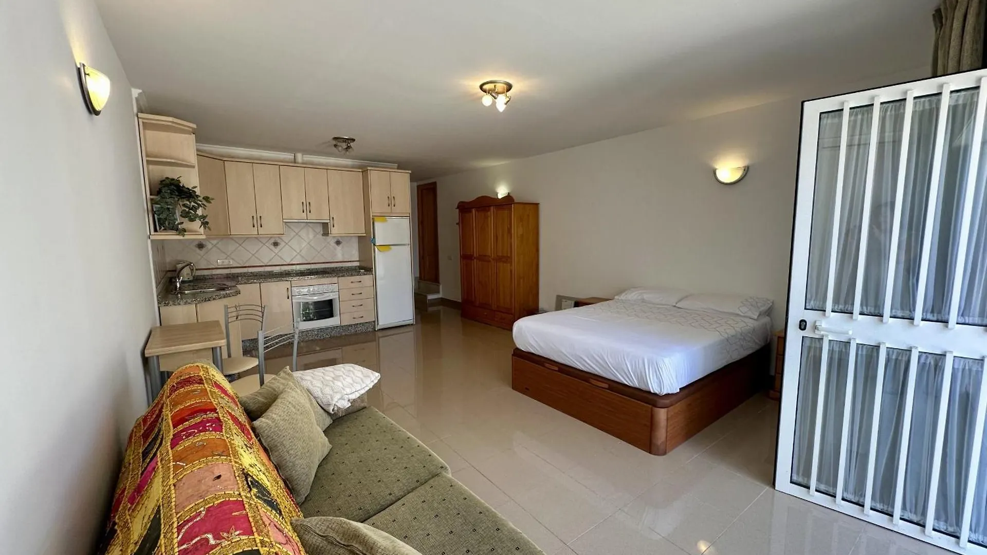 Vakantiehuis R1384 Casa Cleo Villa Nerja Spanje