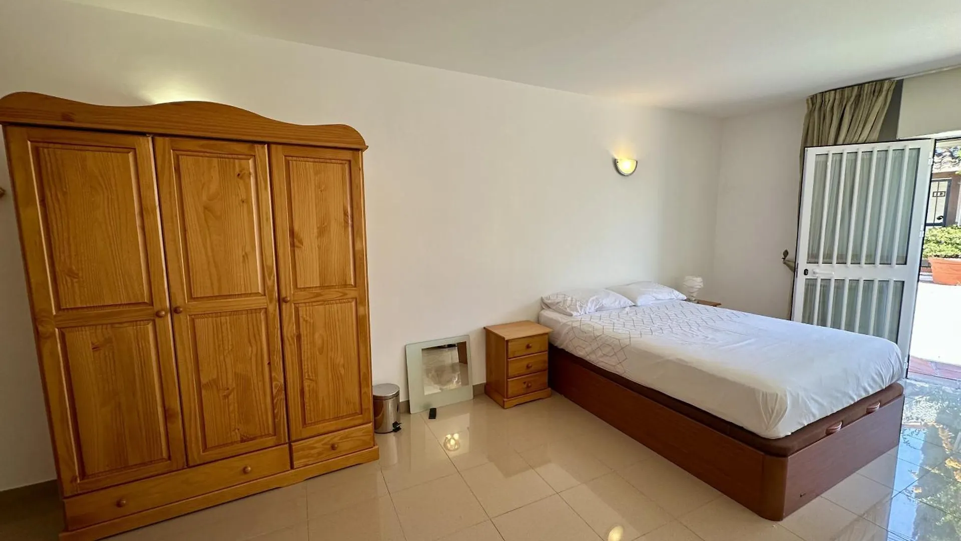R1384 Casa Cleo Villa Nerja Spanje
