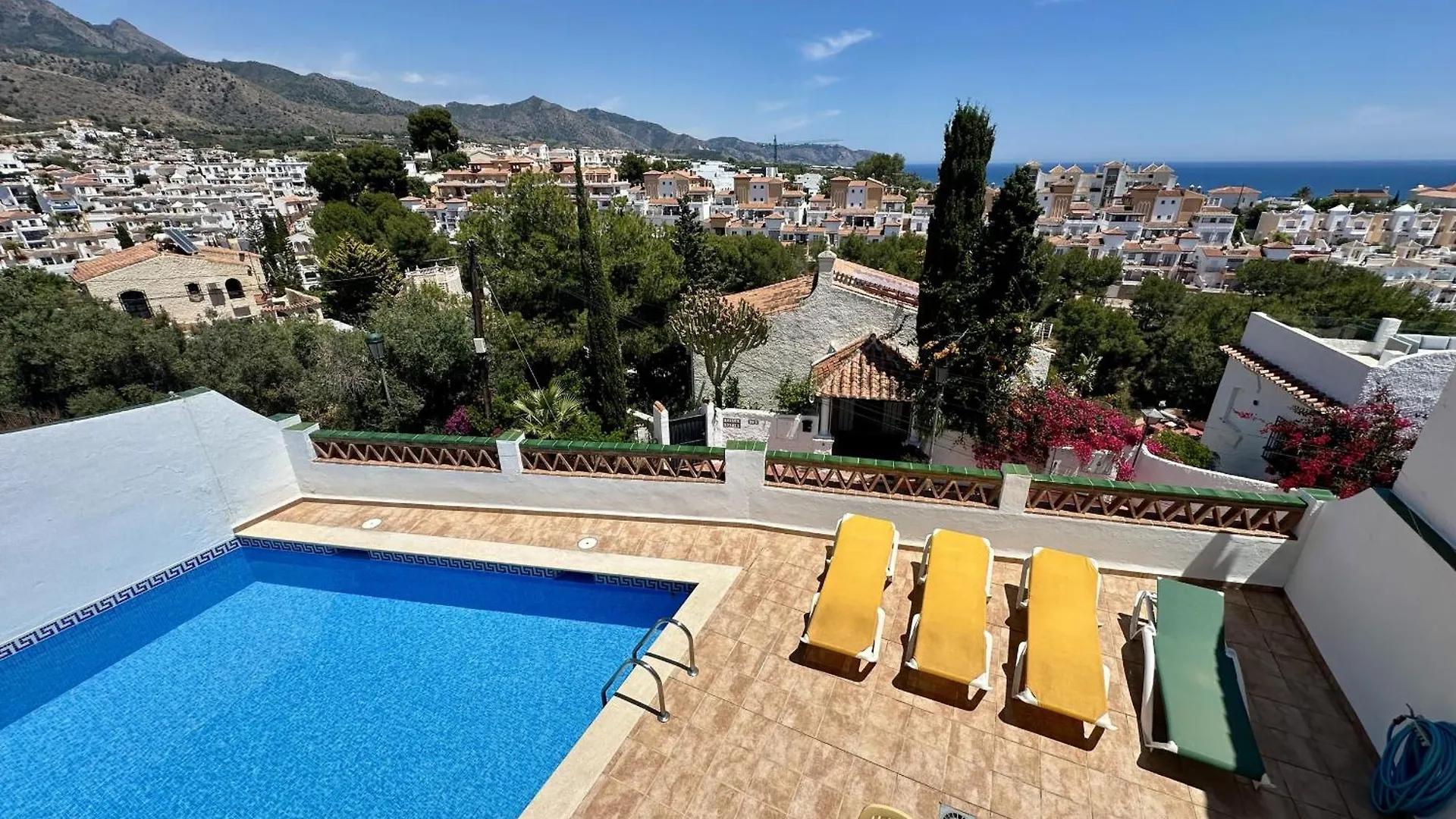 Villa R1384 Casa Cleo Nerja Ferienhaus